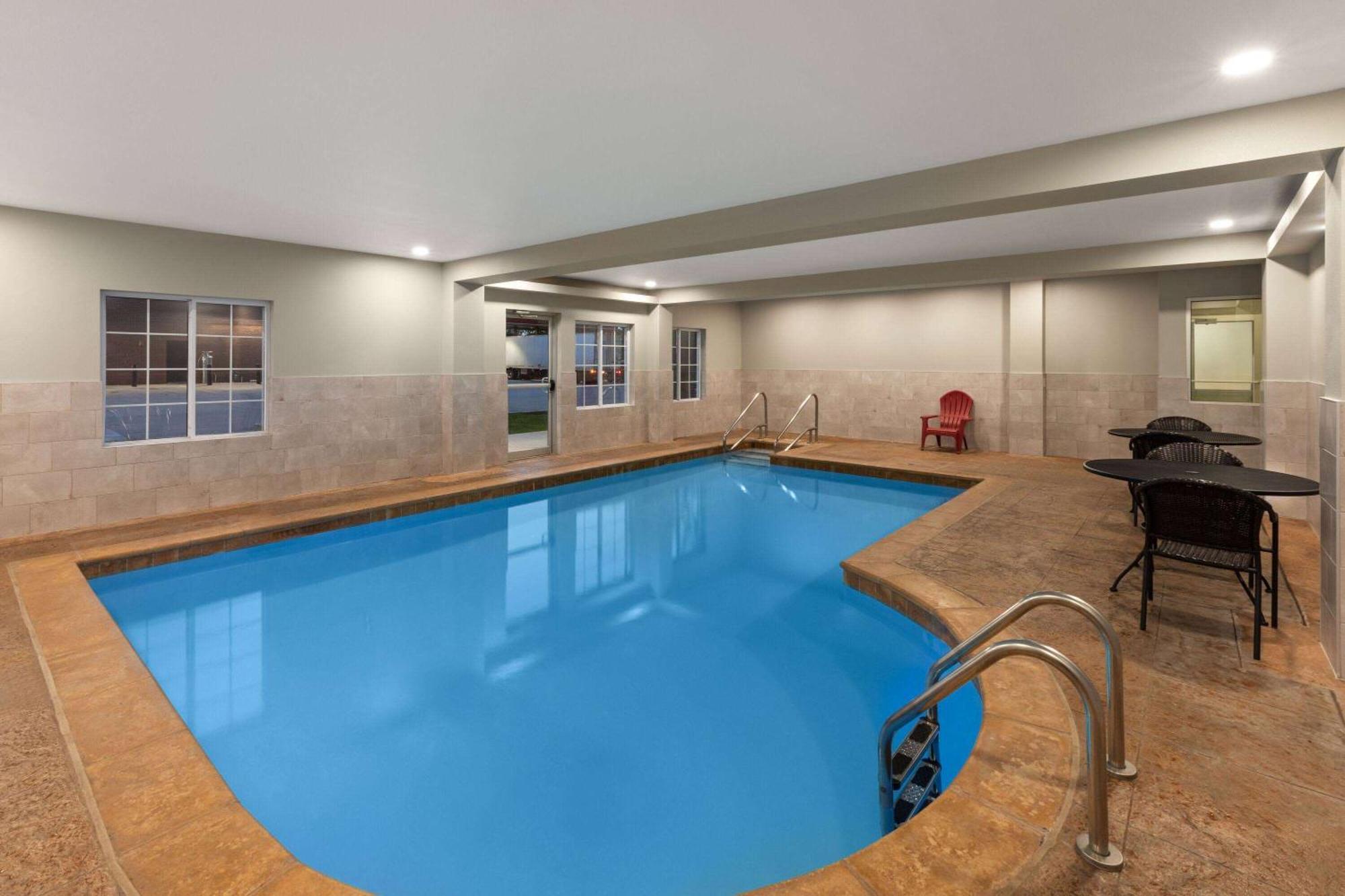 La Quinta By Wyndham ماكاليستر المظهر الخارجي الصورة